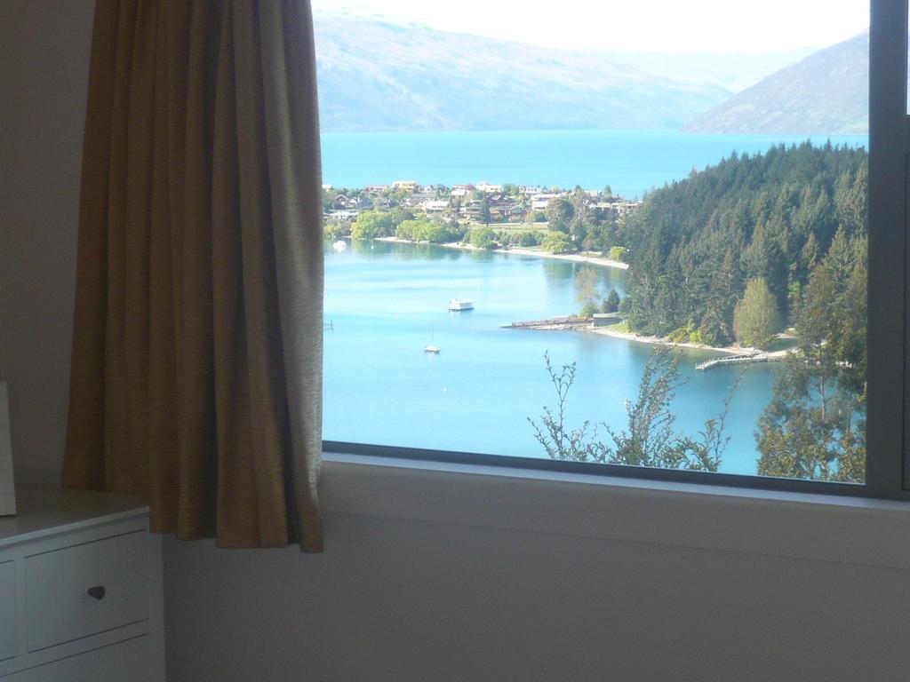 The B & B On The Hill Queenstown Bilik gambar
