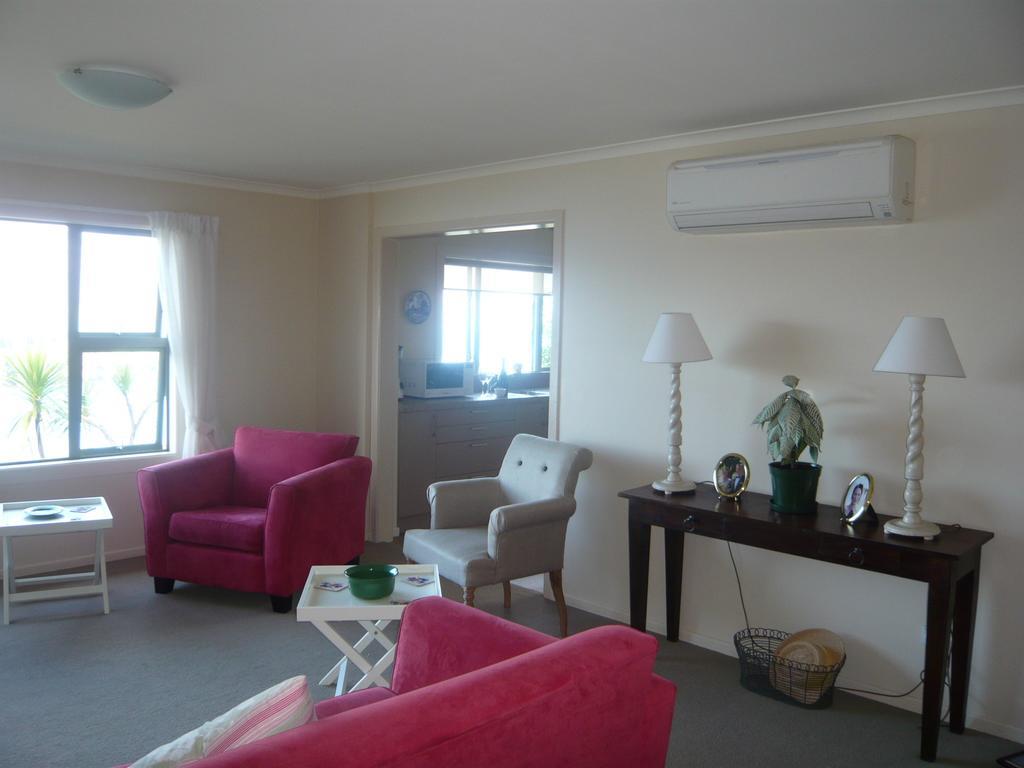 The B & B On The Hill Queenstown Bilik gambar